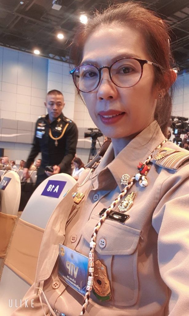 นางกรวรรณ ใสยจิตต์