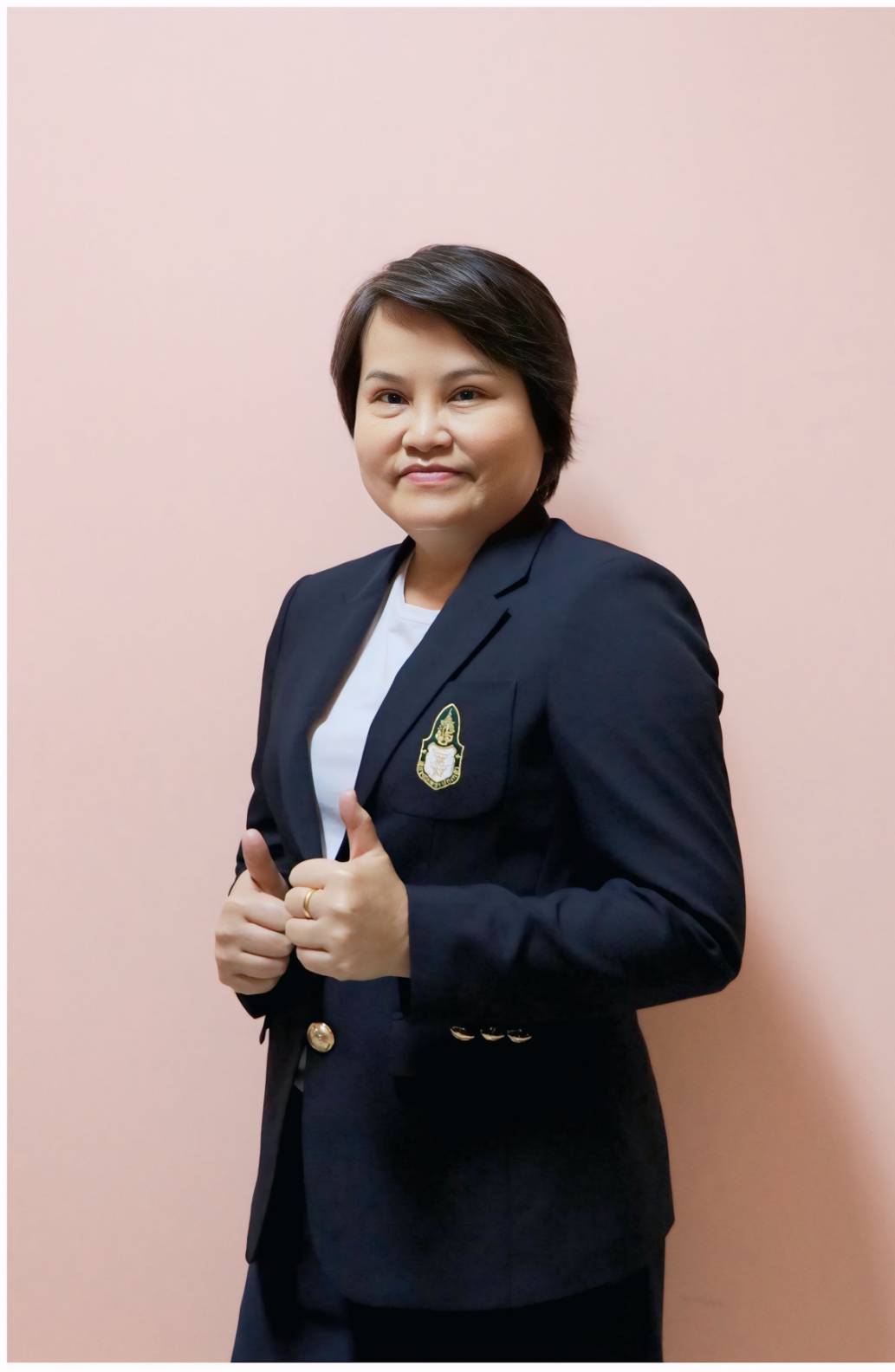 นางสาวสุชดา โชติพงษ์สิริ
