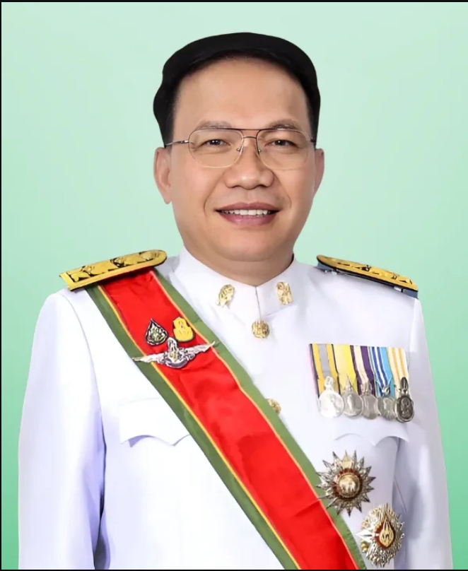 ภาพของ ดร.พิเชฐ  โพธิ์ภักดี