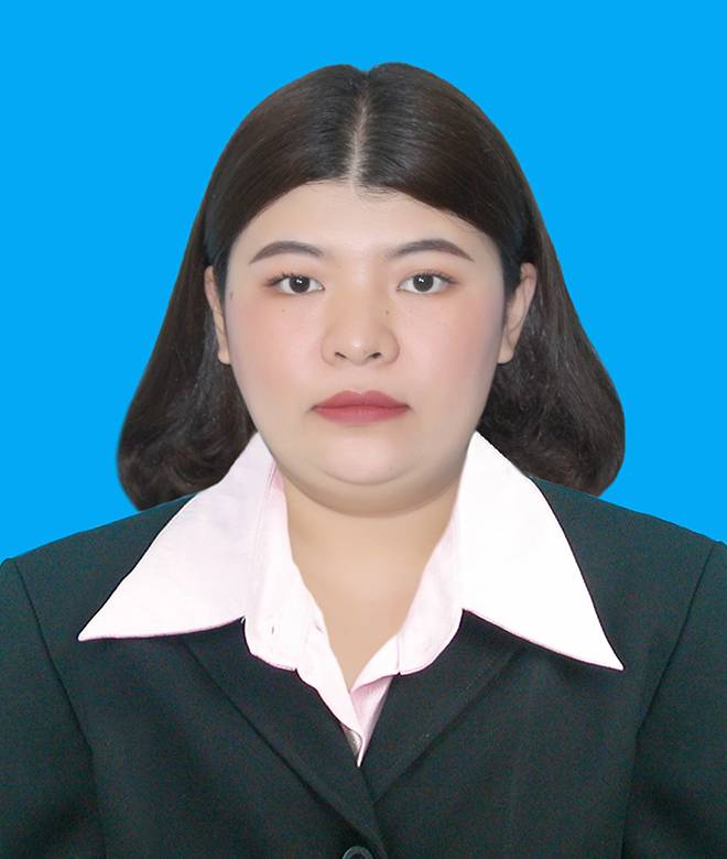 นางสาวน้ำเพชร ชูสง่า